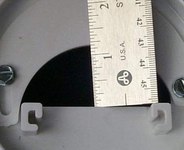 a different measurement of the gourd birdhouse entrance